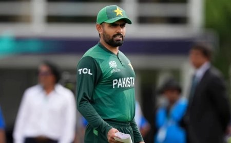 Pakistan Cricket Team: कप्तान बाबर आजम मैच जीतकर भी खुश नहीं, टीम की निकाली बड़ी गलती