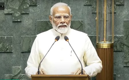 Parliament Session: प्रधानमंत्री नरेंद्र मोदी ने सांसद के तौर पर ली शपथ- विपक्ष का हंगामा