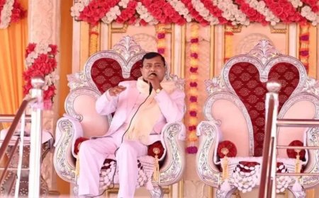 Hathras Stampede: गाड़ियां, लड़कियां और एजेंट... हाथरस हादसे के बाद सफेद सूट वाले भोले बाबा के कई 'काले' राज