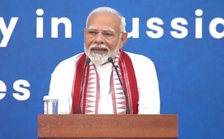 PM Modi Russia Visit: रूस को PM ने बताया सुख-दुख का साथी... भारतीय समुदाय को दी बड़ी खुशखबरी