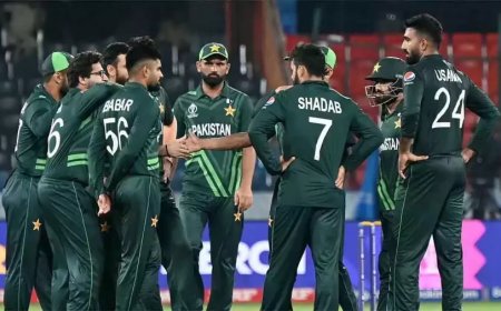 Pakistan Cricket Team: PCB ने किया पाकिस्तान क्रिकेट में भयंकर बदलाव, इन दो ​दिग्गजों की कर दी छुट्टी!