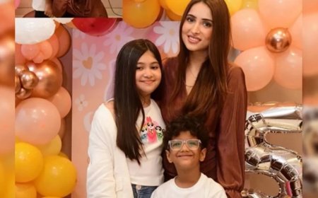 Munawar Faruqui News: मुनव्वर की सौतेली बेटी हैं काफी क्यूट, सामने आई नई बेगम संग बेटे की पहली तस्वीर