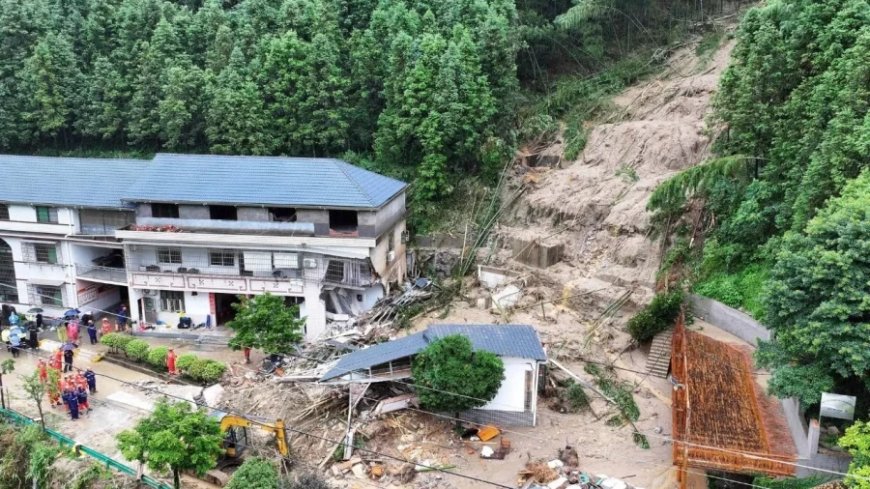 China Flood: चीन में तूफान गेमी की वजह से भारी बारिश और भूस्खलन, 15 की मौत, 6 घायल