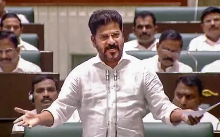 Telangana CM Revanth Reddy: रेवंत रेड्डी को KTR ने बताया- 'चीप मिनिस्टर', BRS नेताओं ने की माफी की मांग