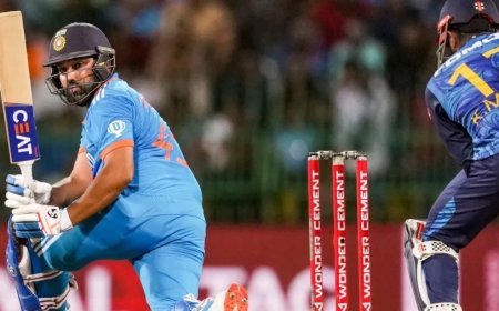 IND vs SL ODI Series: रोहित शर्मा ने तोड़ा राहुल द्रविड़ का रिकॉर्ड, दूसरे वनडे में किया बड़ा कारनामा