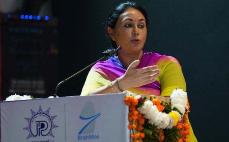 Diya Kumari: माहवारी और महिला स्वास्थ्य पर समाज खुलकर करें बात