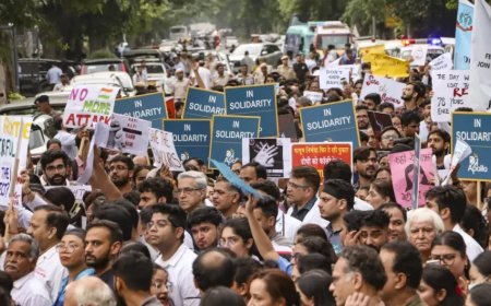 Kolkata Rape Case: CBI को सौंपी कोलकाता पुलिस ने पीड़िता की डायरी, कई पन्ने फटे; गहराया केस