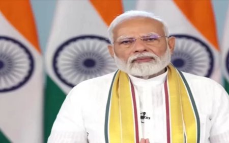 Vande Bharat Express: पीएम मोदी ने 3 नई वंदे भारत ट्रेनों को दिखाई हरी झंडी
