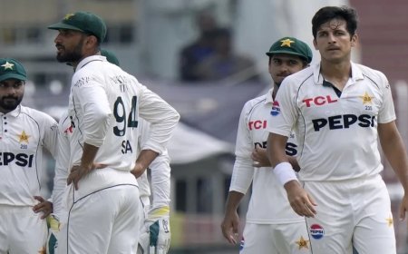 PAK vs BAN: पाकिस्तान की शर्मनाक हार के बाद PCB के इस बड़े फैसले से खिलाड़ियों के छूटे पसीने