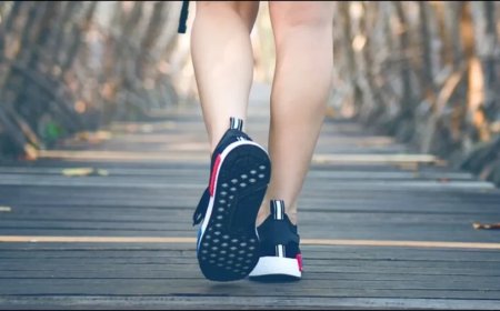Benefits Of Reverse Walk: उल्टे पांव दौड़ते ही शरीर से निकल जाएंगी ये बीमारी, मिलेंगे कई सारे फायदे
