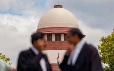 Karnataka High Court: मुस्लिम इलाके को पाकिस्तान बताया, हाई कोर्ट के जज की बढ़ी मुश्किलें! SC ने लिया संज्ञान