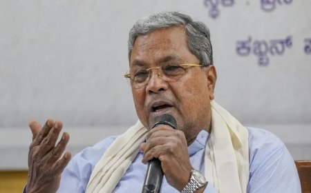 CM Siddaramaiah: कर्नाटक के CM को बड़ा झटका, कोर्ट ने FIR दर्ज करने के निर्देश दिए