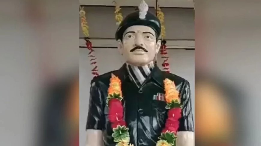 UP News: शहीद के स्मारक पर बुलडोजर चलने से अखिलेश का BJP पर हमला