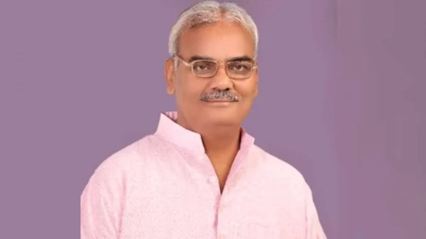 Madan Dilawar: राजस्थान के शिक्षा मंत्री का बड़ा बयान, छात्राओं को अब मिलेगी केसरिया साइकिल