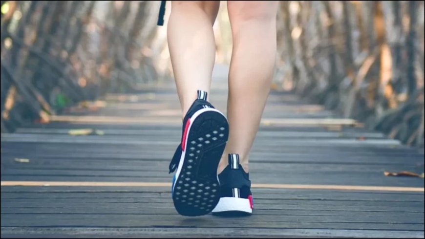 Benefits Of Reverse Walk: उल्टे पांव दौड़ते ही शरीर से निकल जाएंगी ये बीमारी, मिलेंगे कई सारे फायदे
