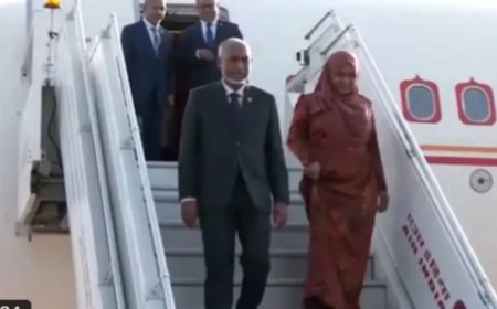 India-Maldives News: राष्ट्रपति मुइज्जू अपनी पत्नी के साथ पहुंचे दिल्ली, पीएम मोदी से करेंगे द्विपक्षीय वार्ता