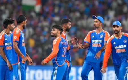 Indian Cricket Team: भारतीय खिलाड़ी खेलेंगे इस अजब-गजब लीग में, गली-मोहल्ले के क्रिकेट जैसे हैं इसके नियम