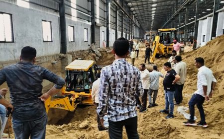 Mehsana: गुजरात के मेहसाणा में हादसा, 9 मजदूरों की मौत, फैक्ट्री में टैंक खोदते वक्त मिट्टी गिरी