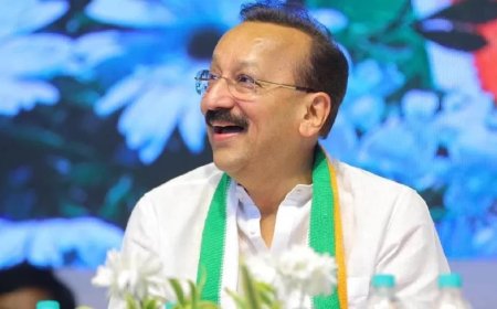 Baba Siddique: मुंबई में एनसीपी नेता बाबा सिद्दीकी पर फायरिंग, अस्पताल में भर्ती