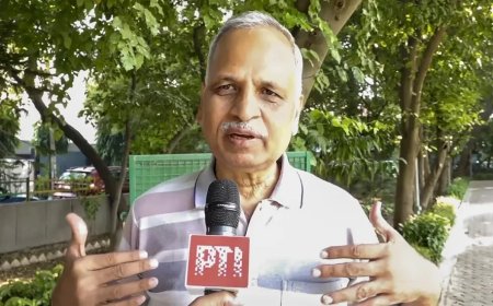 Delhi Politics: 'सरकार अब तक मुझे फांसी पर लटका चुकी होती', जेल से बाहर आए सत्येंद्र जैन का बड़ा हमला