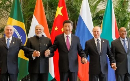 BRICS Summit: ब्रिक्स सम्मेलन में 'ब्रिक्स करेंसी' की चर्चा, जानिए इसका मतलब है...