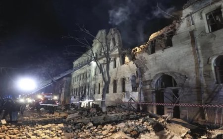 Russia-Ukraine War:यूक्रेन के 2 सबसे बड़े शहरों पर रूस ने किया हमला, कई लोगों की हुई मौत
