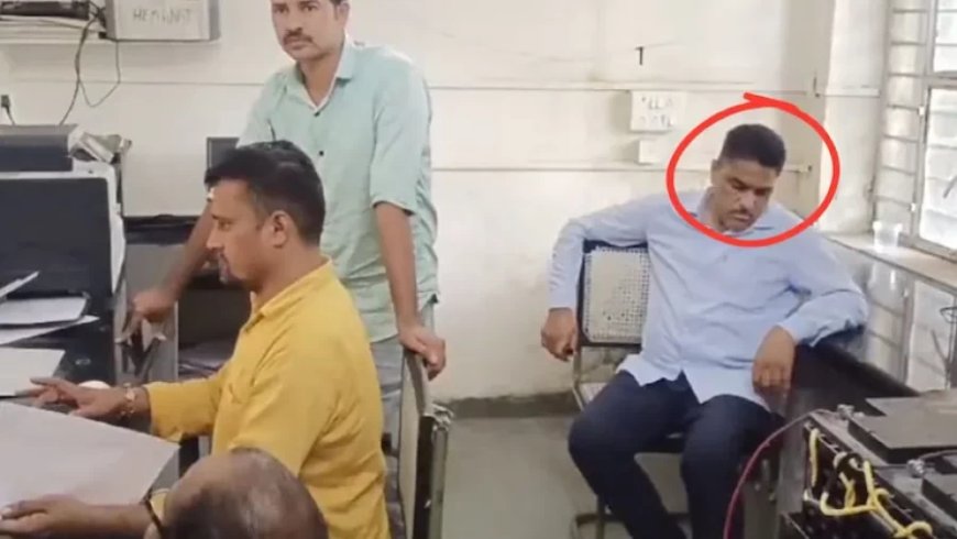 Rajasthan: नायब तहसीलदार बाबूलाल गोचर को एसीबी ने रंगे हाथों रिश्वत लेते पकड़ा
