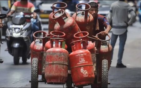 LPG Cylinder Price: LPG सिलेंडर के बढ़े दाम, दिल्ली समेत अपने शहर के करें नए रेट चेक