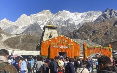 Kedarnath Dham:केदारनाथ धाम के कपाट हुए बंद, 'जय बाबा केदार' की आवाज से गूंजा इलाका