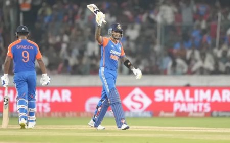 IND vs SA:एक साथ सूर्यकुमार रोहित-कोहली को छोड़ सकते है पीछे, बस करना होगा ये काम