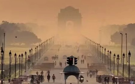 Delhi Air Pollution: 'गंभीर' श्रेणी में पहुंची अब दिल्ली की Air Quality, किस इलाके में कितनी प्रदूषित है हवा
