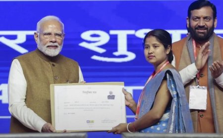 LIC Sakhi Scheme:जानिए क्या है LIC की बीमा सखी योजना? जिसमें महिलाओं को 7 हजार रुपए मिलेंगे