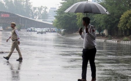 Weather Today:क्या आज भी ठंड के बीच होगी बारिश? जानिए दिल्ली, हरियाणा-UP समेत इन राज्यों के मौसम का हाल