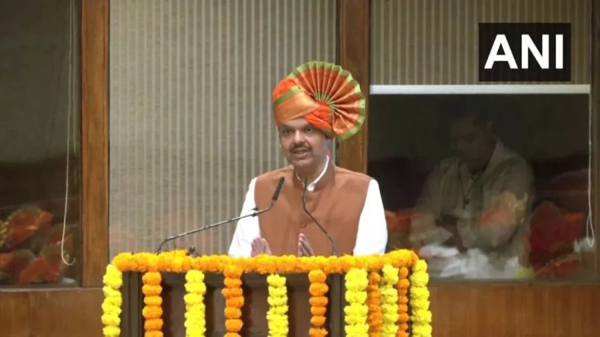 Maharashtra New CM:महाराष्ट्र का CM चुने जाने के बाद फडणवीस का पहला रिएक्शन, दे दिया ये नारा