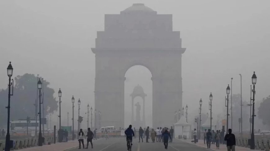Delhi NCR AQI:फिर दिल्ली की हवा जहरीली! डीजल गाड़ियों पर बैन, हाईब्रिड मोड पर स्कूल
