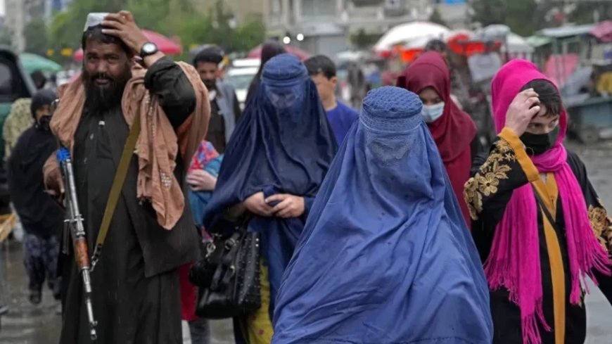 Afghanistan News:अफगानिस्तान में तालिबान का तुगलकी फरमान- महिलाओं को नौकरी दी तो...