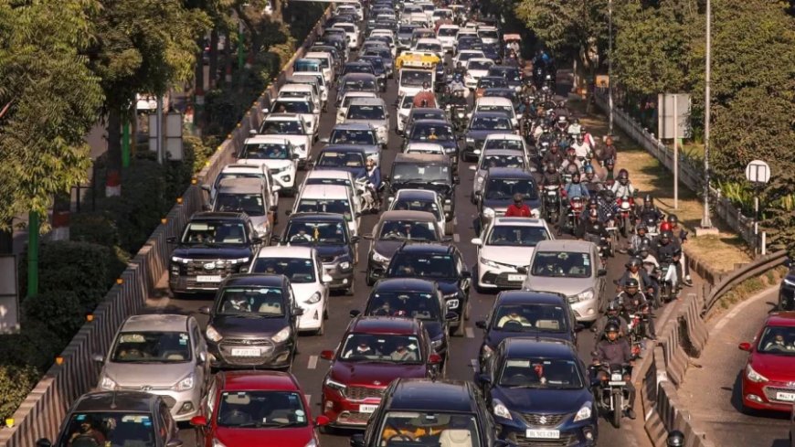 New Year 2025:नए साल के जश्न पर NCR में ट्रैफिक एडवाइजरी, यहां पर रहेगा रूट डायवर्जन