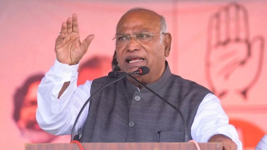Mallikarjun Kharge:डुबकी लगाने से गरीबी दूर होगी? खड़गे का शाह के कुंभ स्नान के बाद तंज