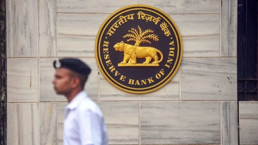 Reserve Bank Of India:लोन होगा सस्ता, 5 साल बाद RBI ने रेपो रेट में की 0.25% की कटौती, घट जाएंगी EMI