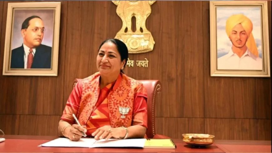 CM Rekha Gupta:आतिशी सरकार के सभी निजी स्टाफ की छुट्टी- CM रेखा गुप्ता का पहला एक्शन