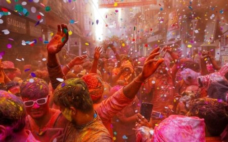 Holi 2025 Date:14 या 15 मार्च, जानिए कब है होली? बहुत है कंफ्यूजन, यहां देखें सही तारीख