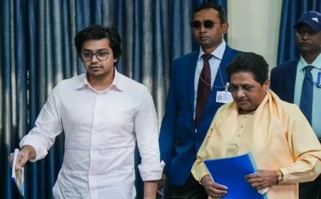 Bahujan Samaj Party:मायावती ने अपने भतीजे आकाश आनंद को माफ किया, उत्तराधिकारी पर भी खत्म किया सस्पेंस