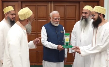 Waqf Amendment Bill:वक्फ कानून विवाद के बीच PM मोदी से मिले दाऊदी बोहरा समुदाय के लोग, कहा- 'शुक्रिया'