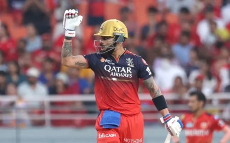 PBKS vs RCB:विराट कोहली ने धमाकेदार पारी से की रोहित शर्मा की बराबरी, धोनी को छोड़ दिया पीछे