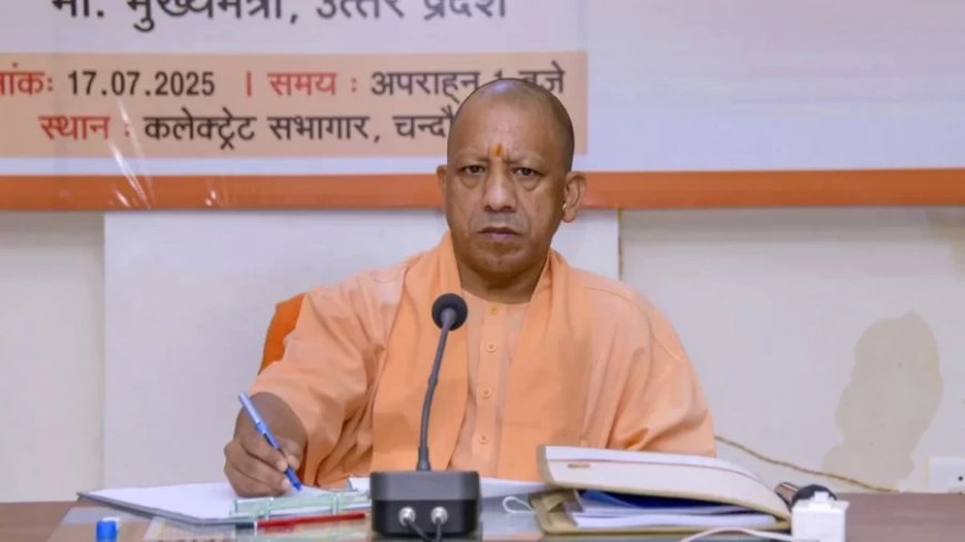 Kanwar Yatra 2025:'कांवड़ियों पर फूल, उपद्रवियों पर डंडा'- मेरठ में गरजे CM योगी