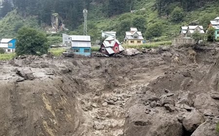 Cloudburst In Kishtwar:बादल फटने से किश्तवाड़ में भारी तबाही, CRPF के 2 जवानों समेत 46 की मौत, सैकड़ों लापता
