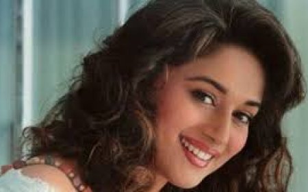 Madhuri Dixit News:सिर्फ 8 साल की उम्र में माधुरी ने कर दिया था ये कमाल, अखबार में छपी थी फोटो
