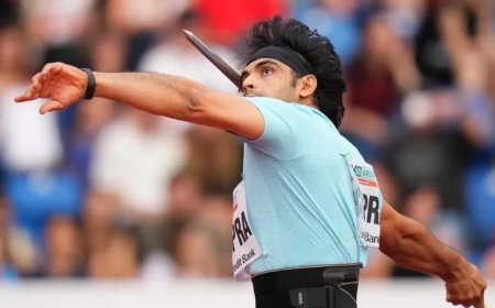 Neeraj Chopra News:वर्ल्ड एथलेटिक्स चैंपियनशिप के फाइनल में नीरज ने बनाई जगह, पहले ही थ्रो में फेंका इतनी दूर भाला