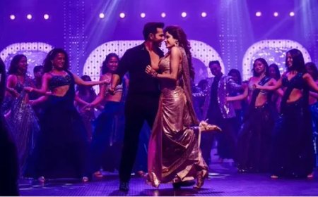 SSKTK:वरुण धवन की फिल्म को झटका! KISSING पर सेंसर बोर्ड ने चलाई कैंची