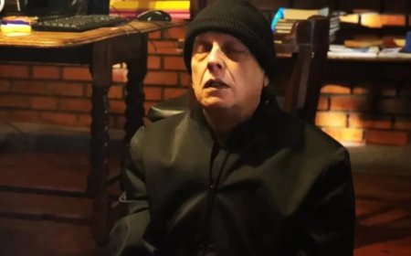 Mahesh Bhatt:महेश भट्ट का खुलासा- 'चार लड़कों ने घेरा, मां को गाली दी और मेरी पैंट उतारने की कोशिश की'